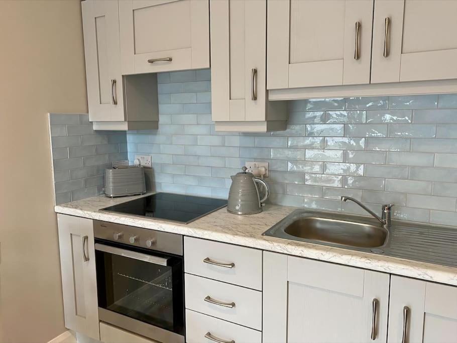 Erne Getaway No.7 Brand New 1 Bed Apartment Enniskillen Eksteriør bilde